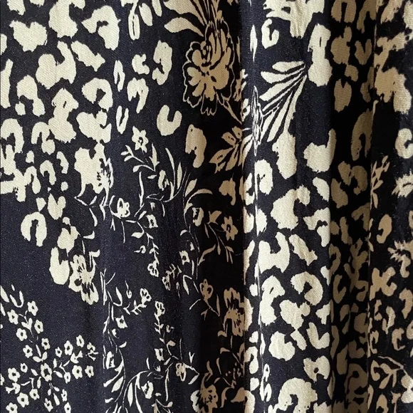 Free People slip dress Forever Fields Black Floral read size intimately free - Picture 8 of 13